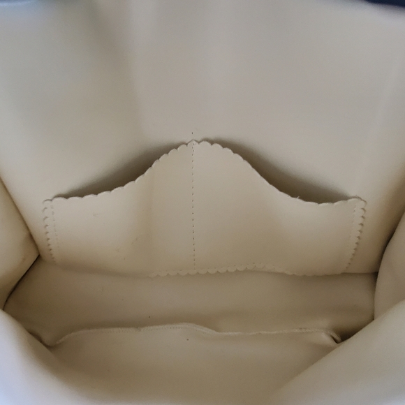 fluffy tote bag - Picture 4 of 11